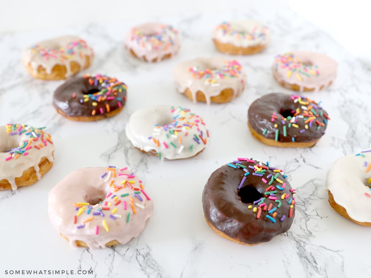Easy 3-Ingredient Donut Glaze: Customize Any Flavor